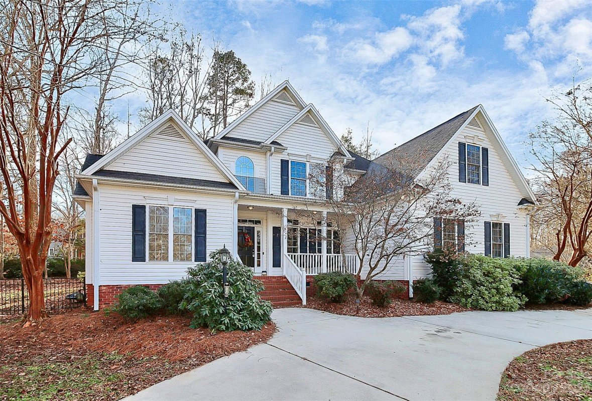 4423 Cypress Cove