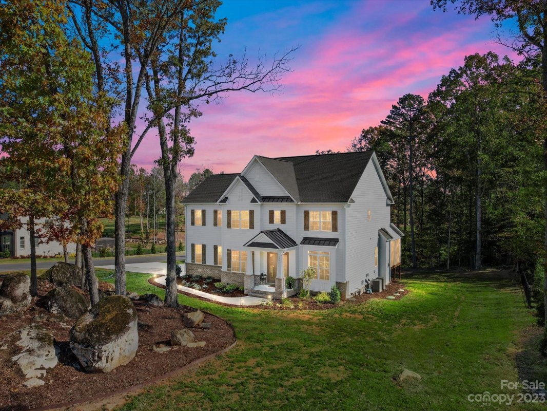 1232 Trinity Ridge Parkway