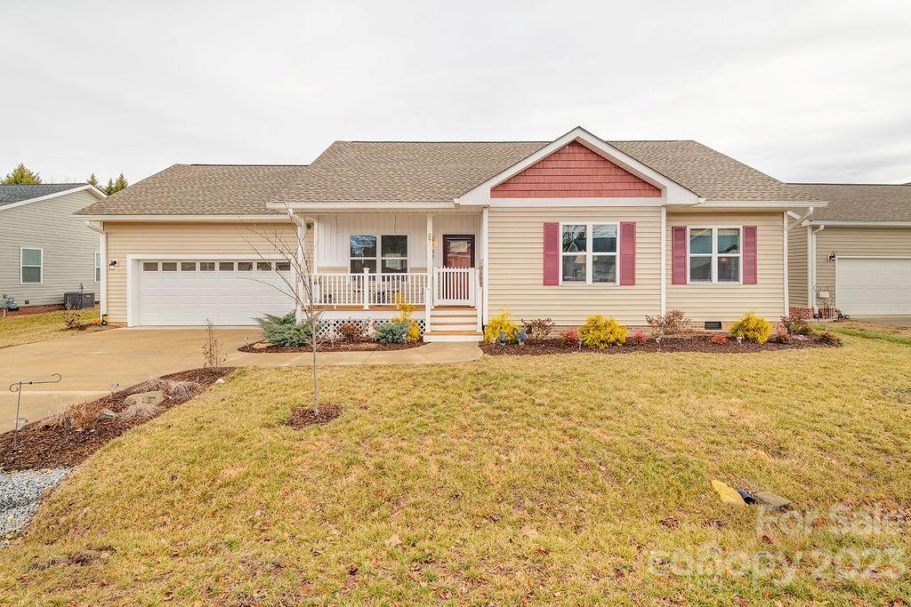 27 Daylilly Court
