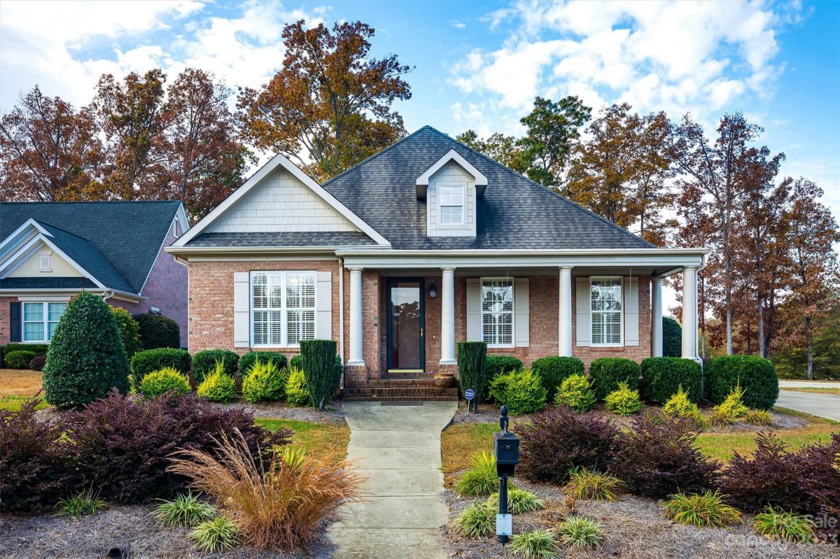 1108 Ruthburn Court