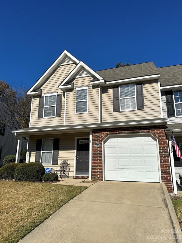 1310 Penny Oaks Cove