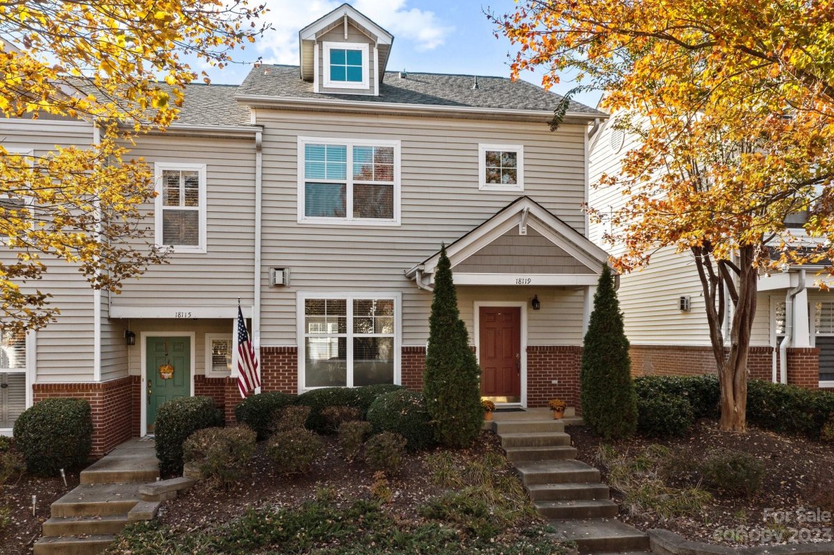 18119 Amberwood Glen Drive