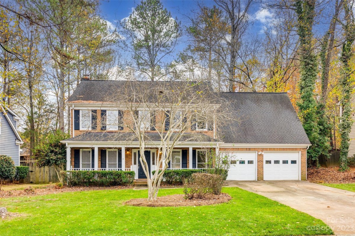1316 Golden Hill Road