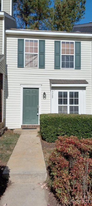 4369 Panther Place