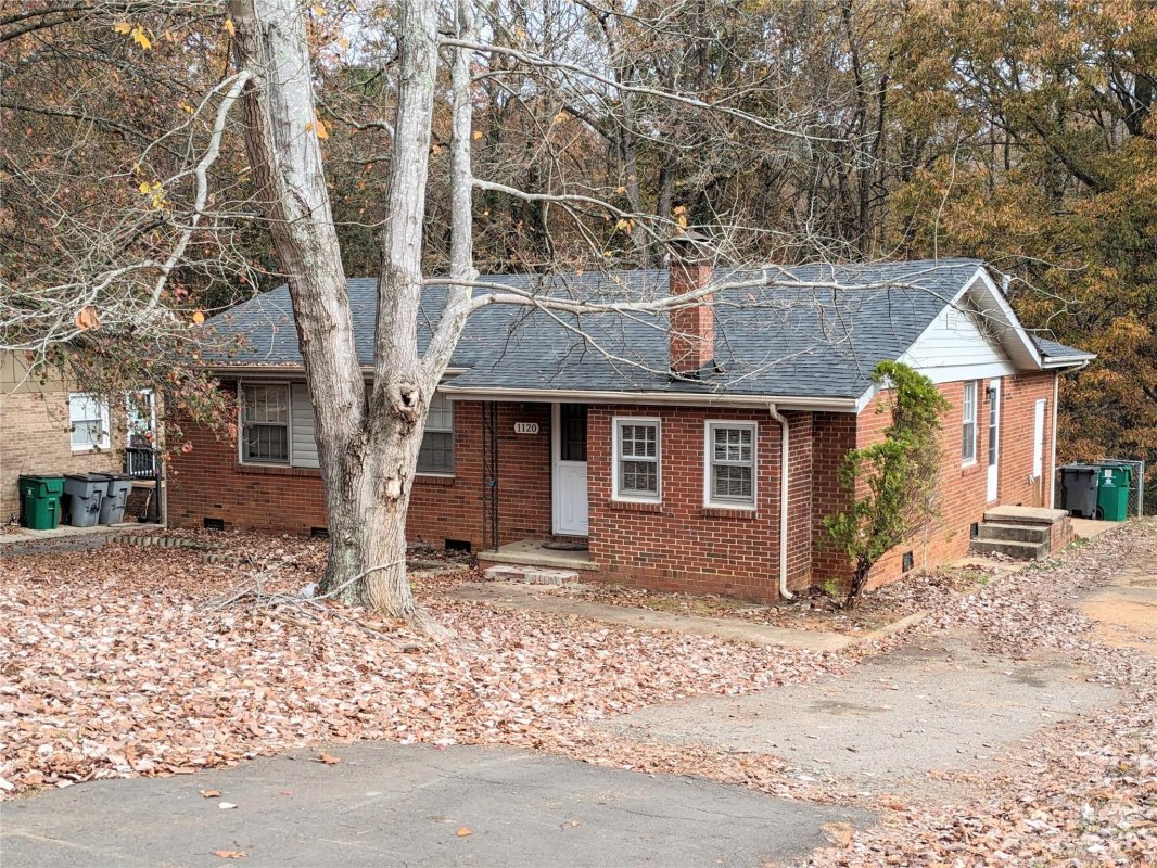 1120 Claremont Road