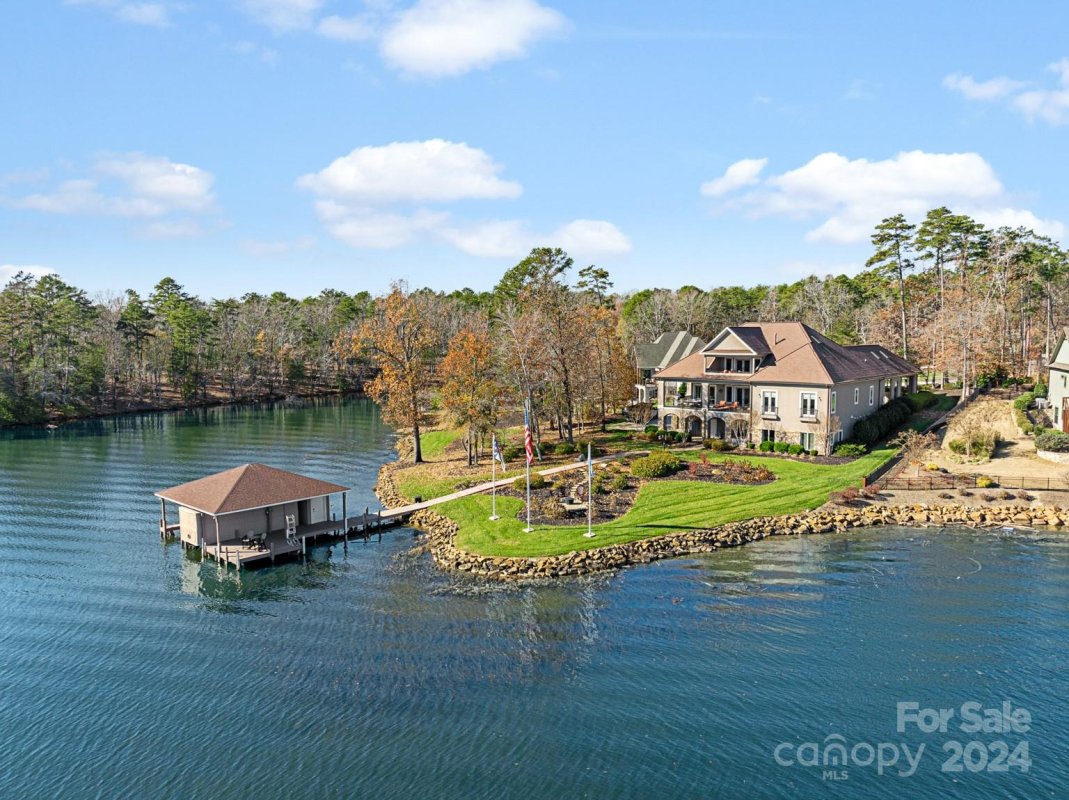 152 Forest Lake Court