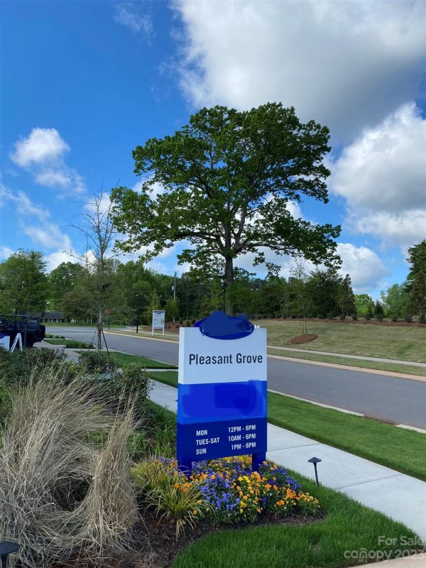 2934 Pirates Place 42