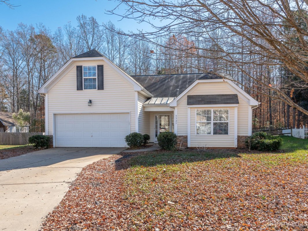 3323 Xandra Court