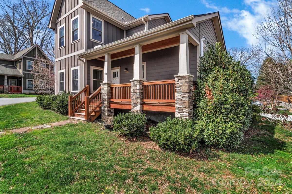 23 Roxboro Drive