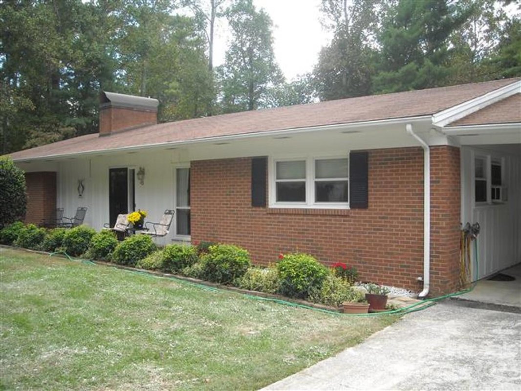 76 Mulberry Court