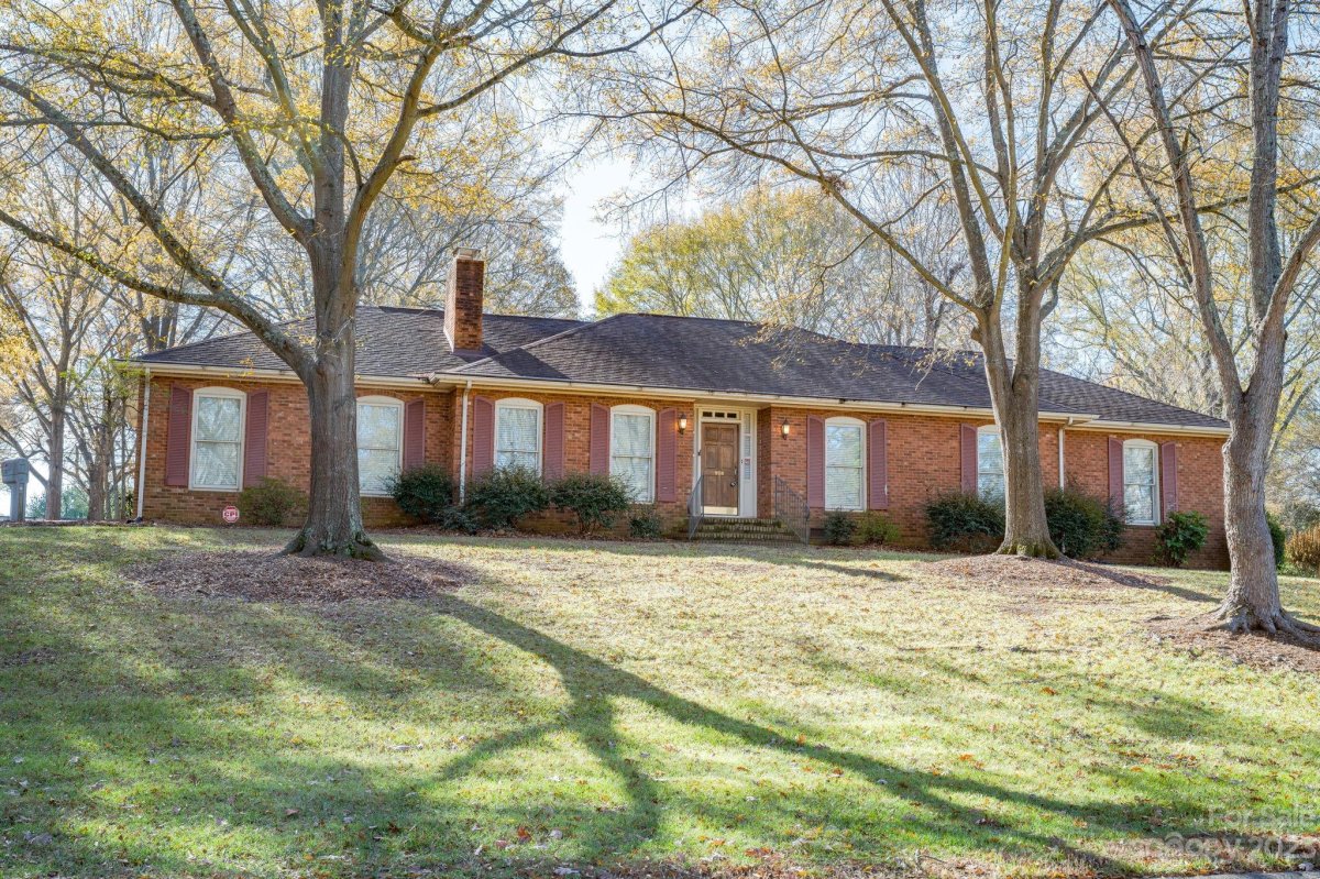 908 Belmorrow Drive