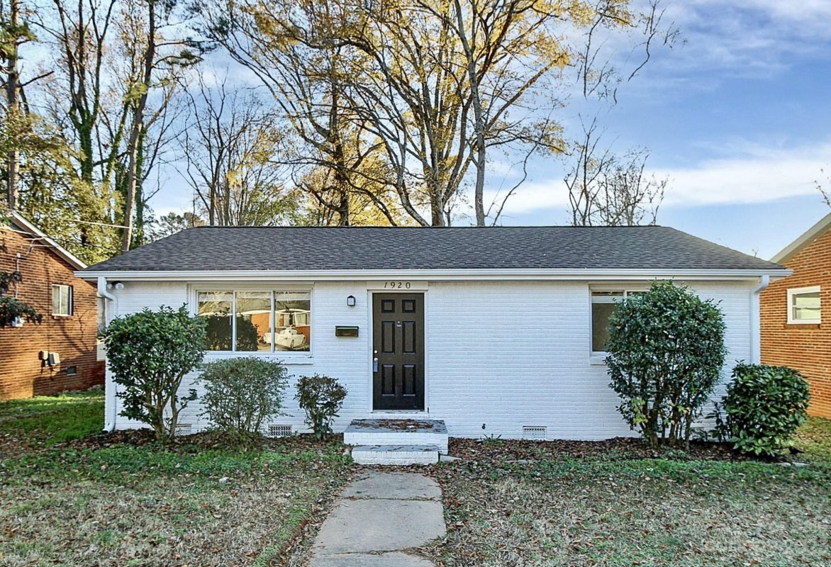 1920 Finchley Drive