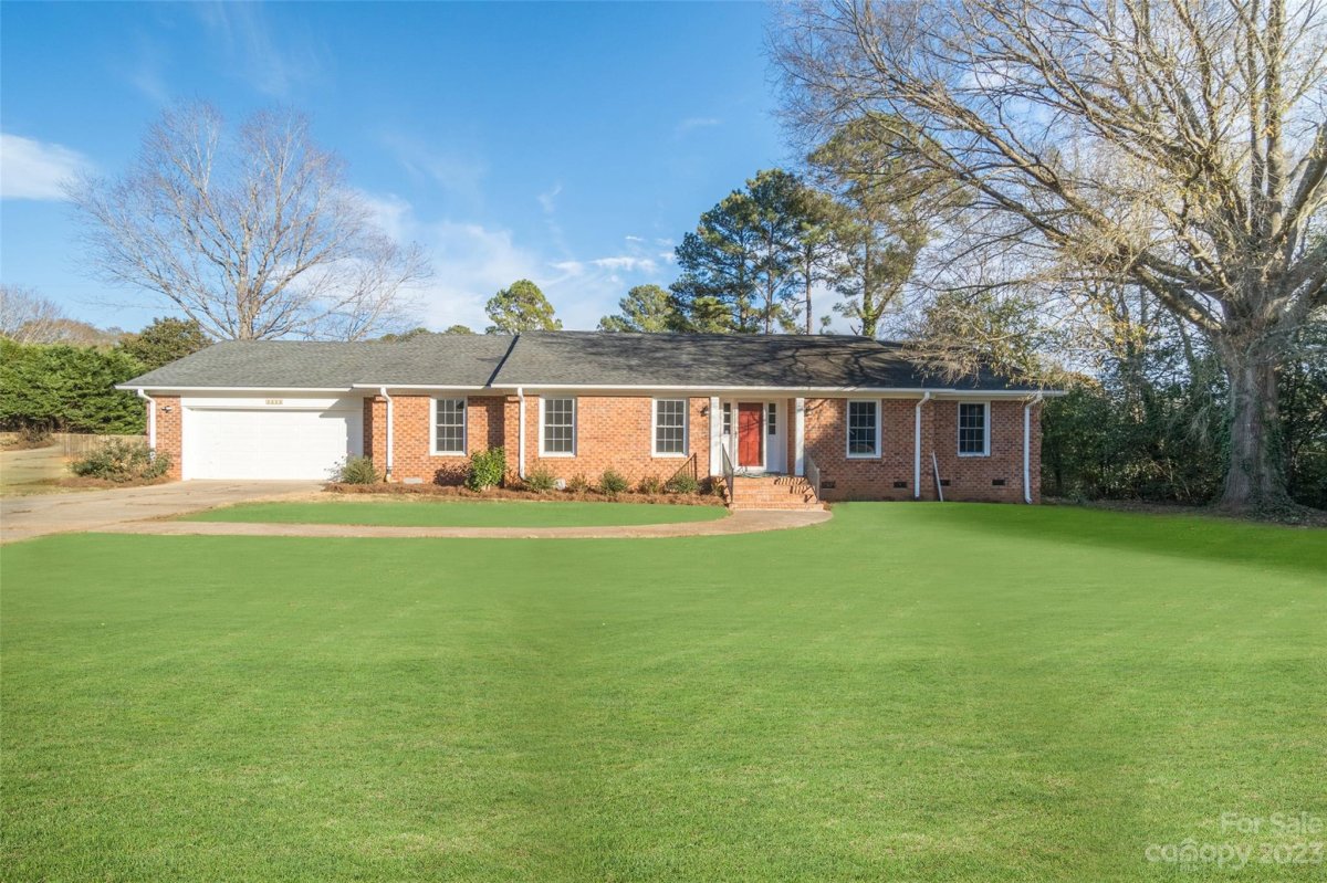 2222 Kings Drive