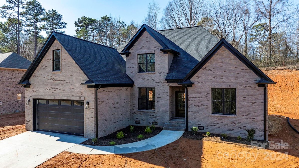 5135 Mark Drive