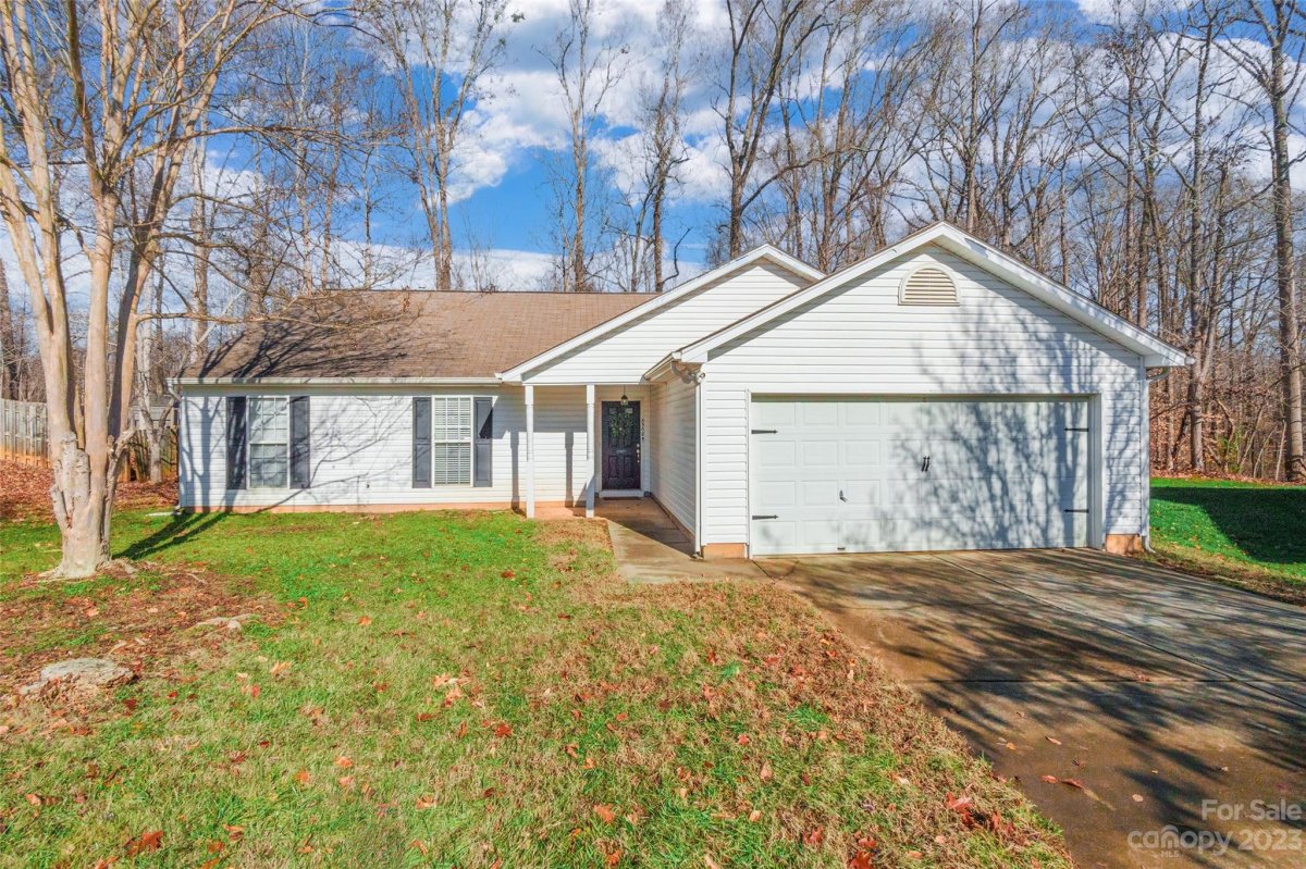 8508 Farnsworth Lane