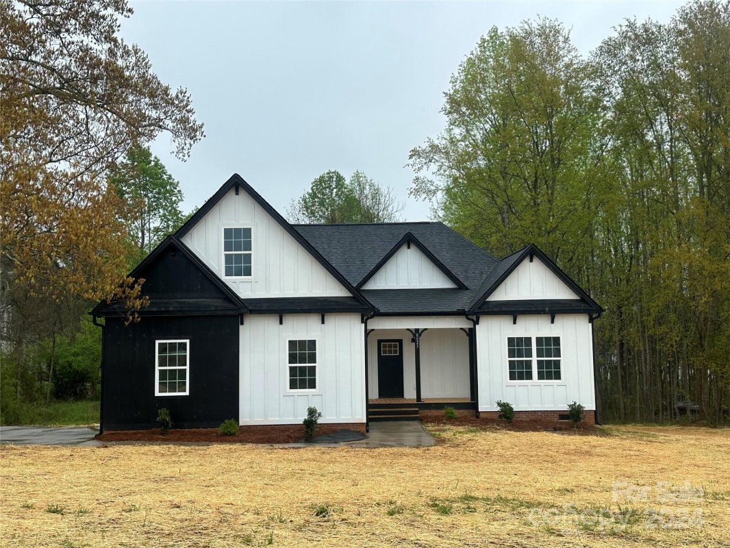 8023 Smooth Stone Court
