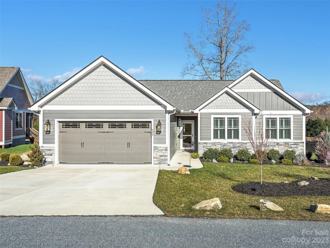 986 Blacksmith Run Drive