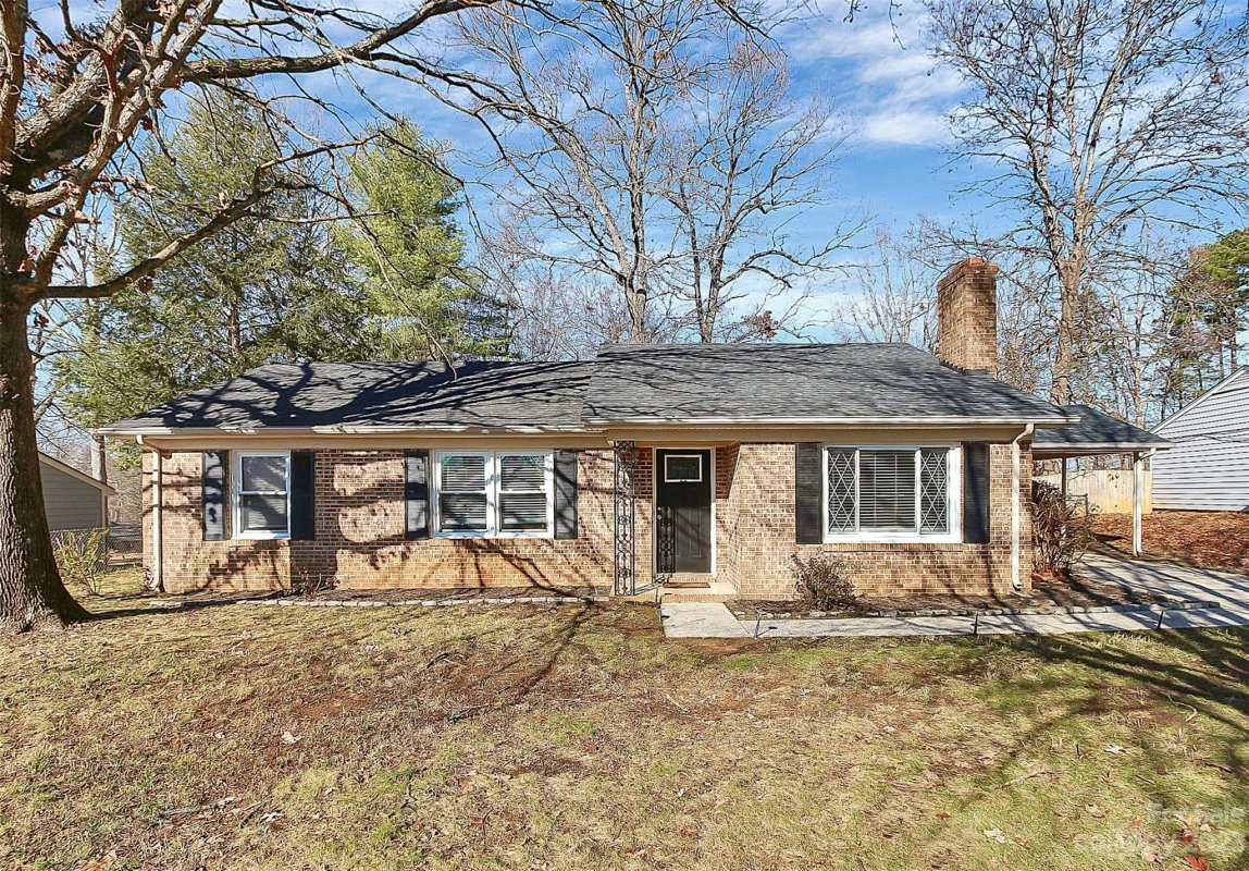 6313 Dwightware Boulevard