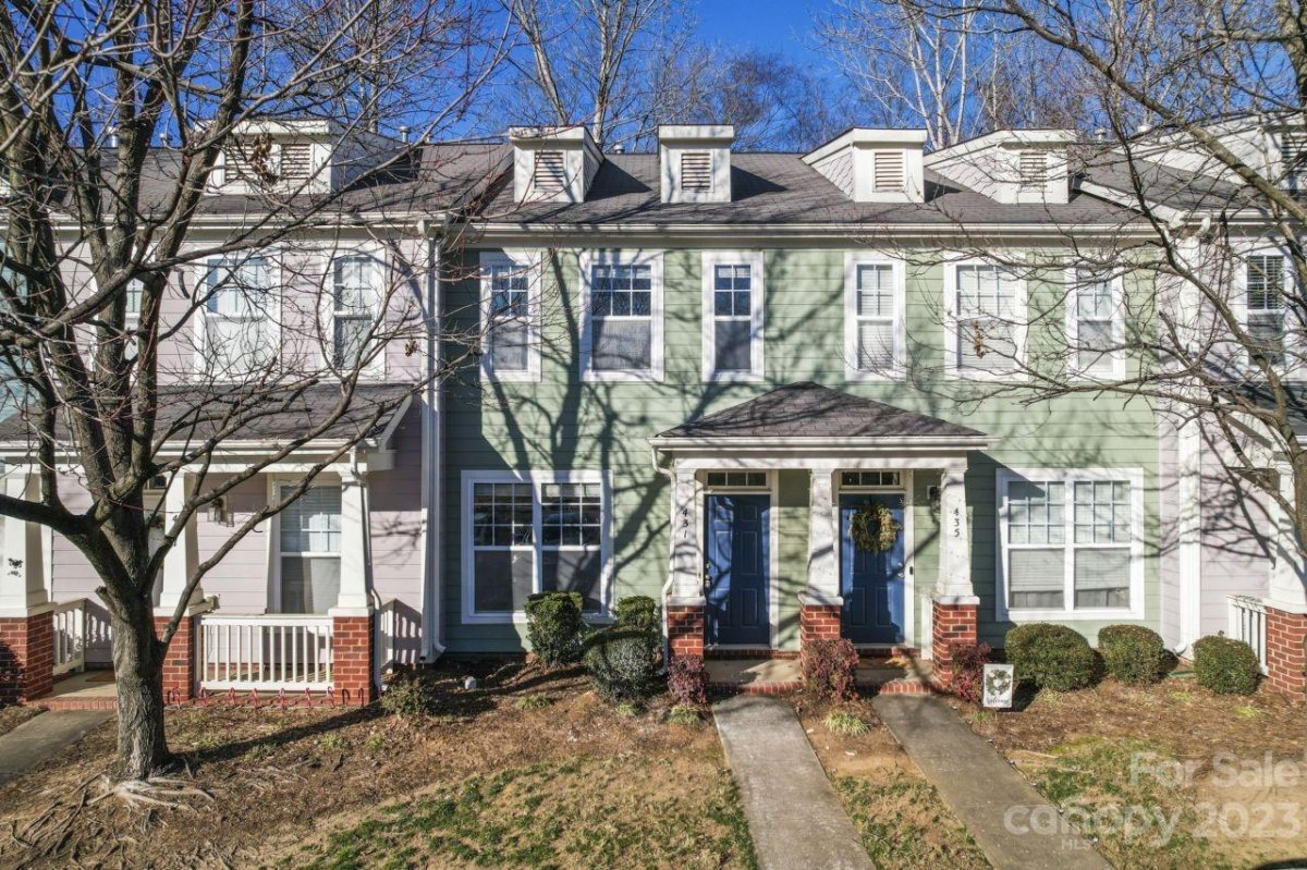 431 Hurston Circle