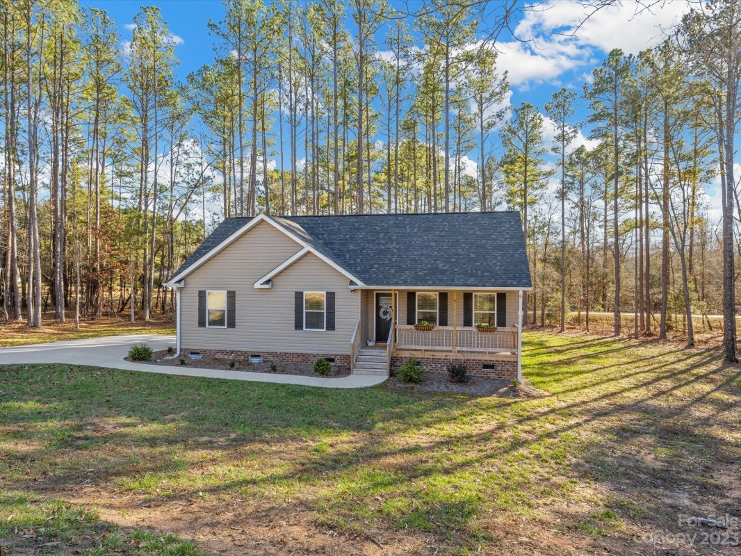 1533 Mack Drive