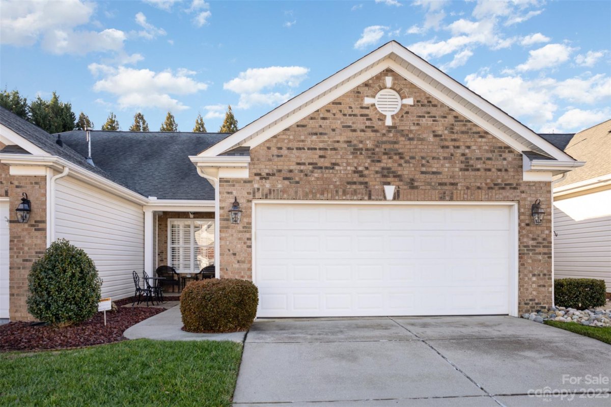 352 Garnet Court