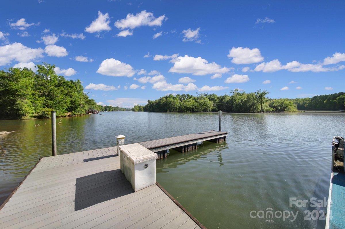 761 River Park Road