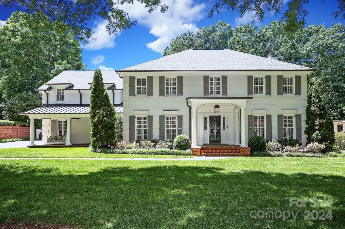 2310 Thetford Court