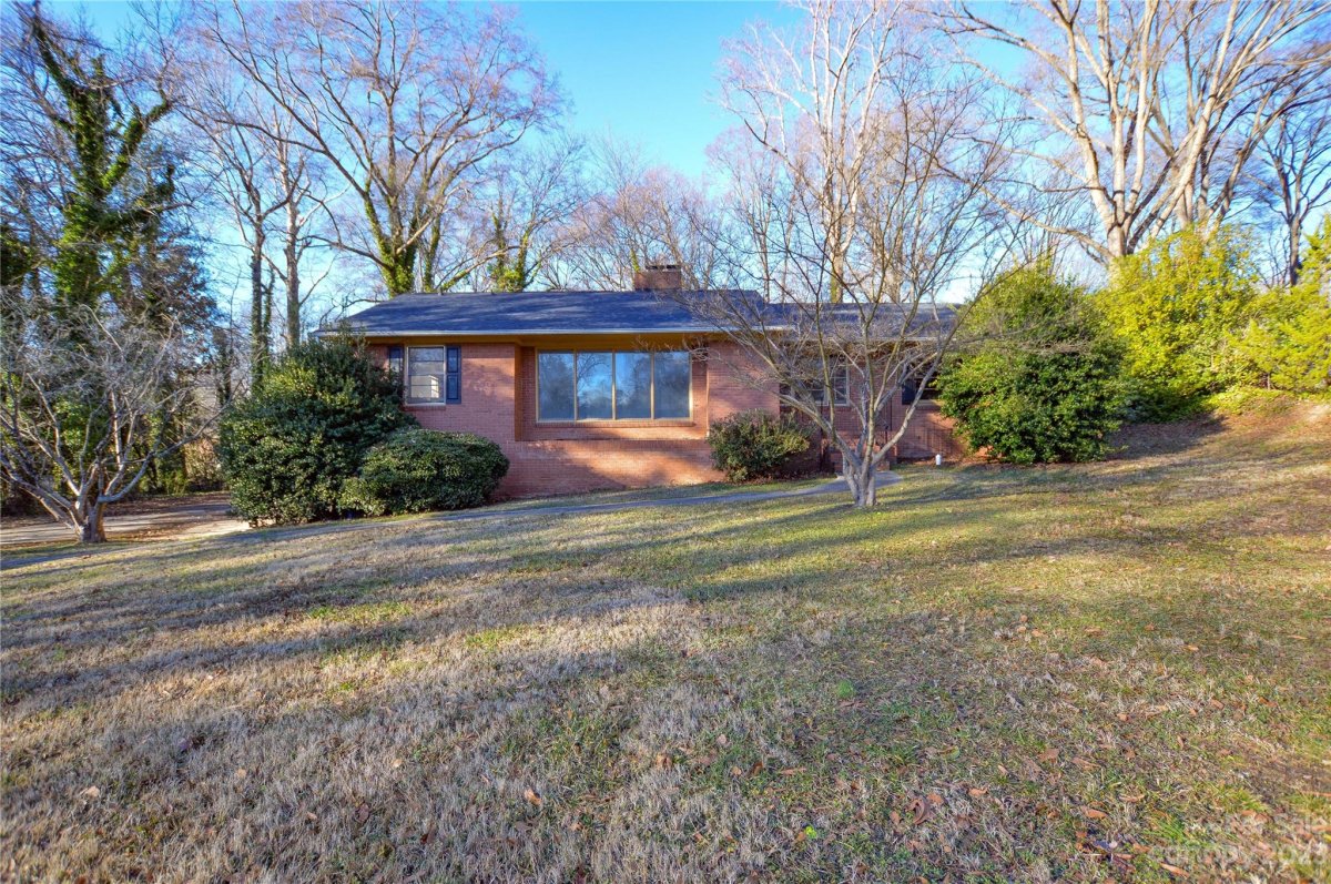 258 Enwood Drive