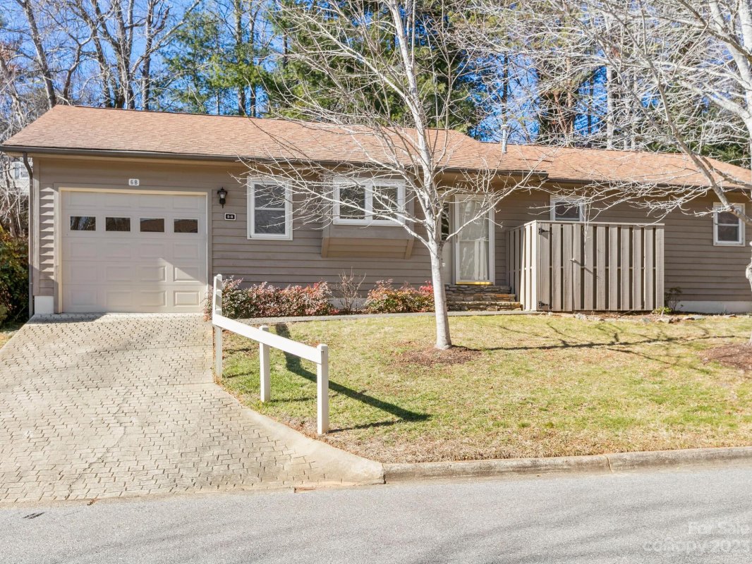 6 Hedgerose Court B