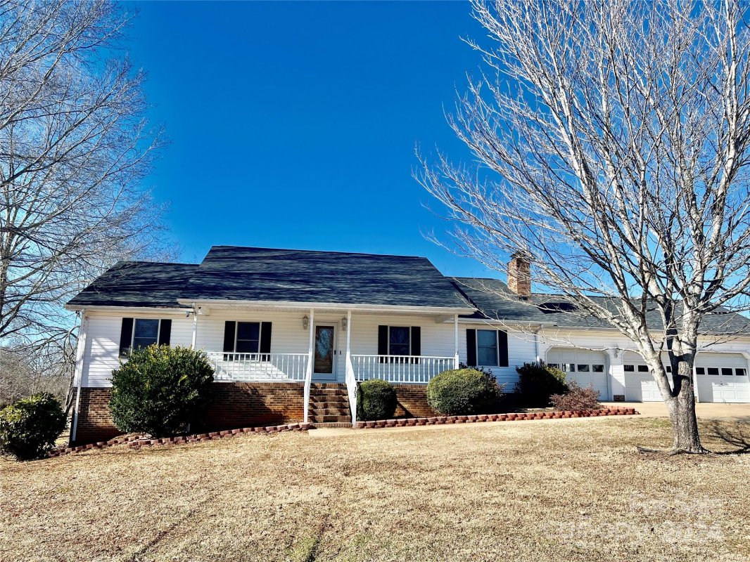 103 Starmount Drive