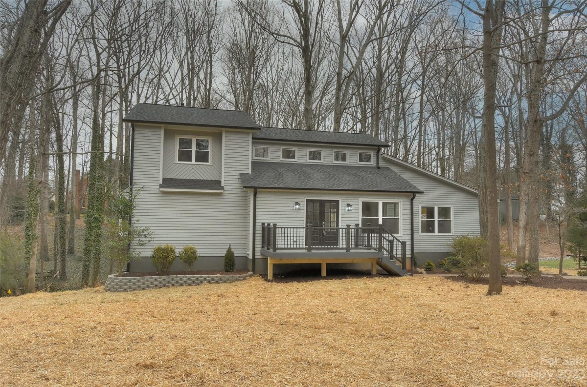 3508 Country Club Drive