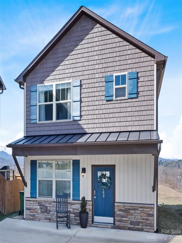 763 Cardwell Lane