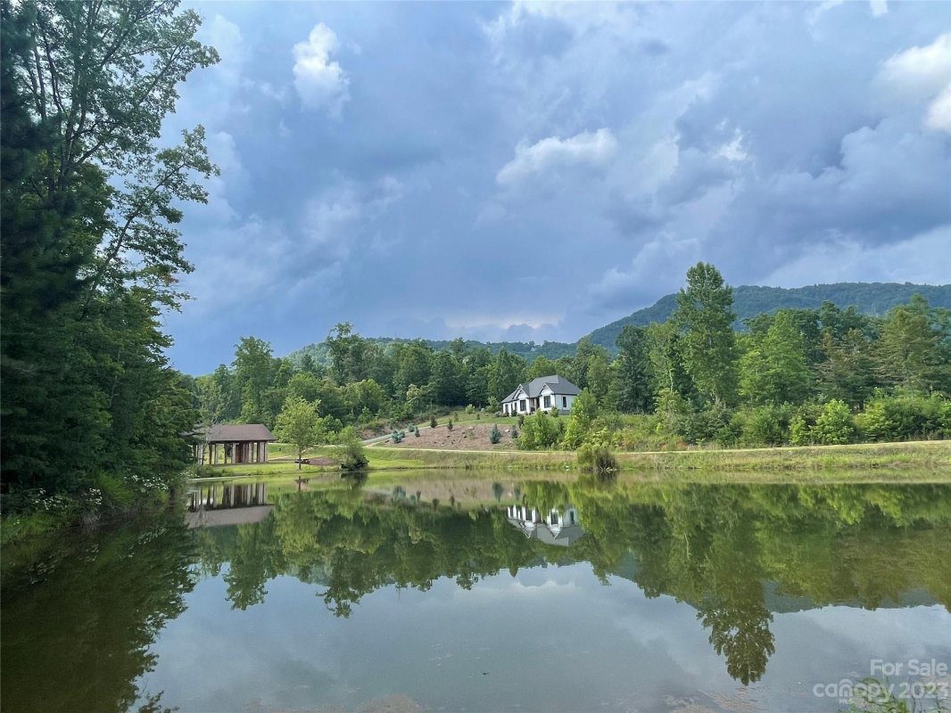 149 Wambli Pass