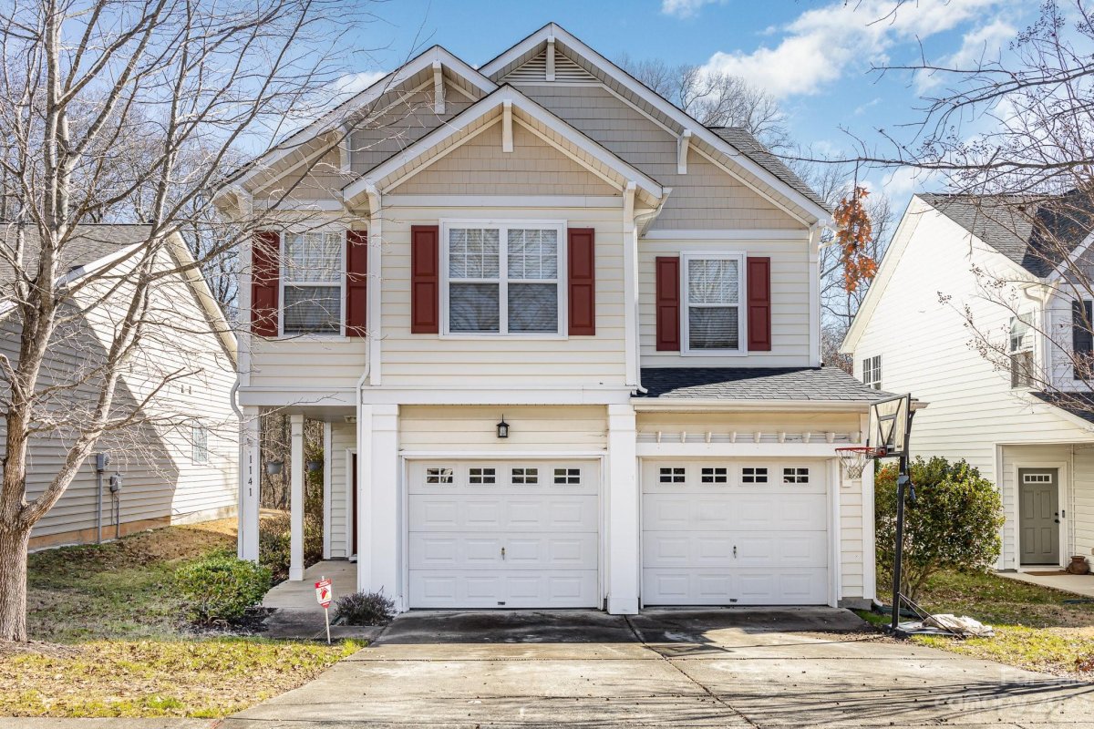 1141 Hammond Drive