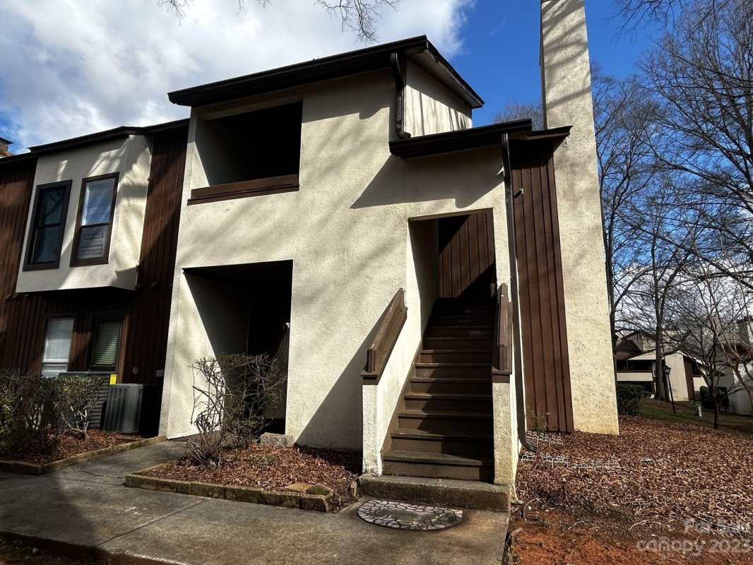 7314 Winery Lane