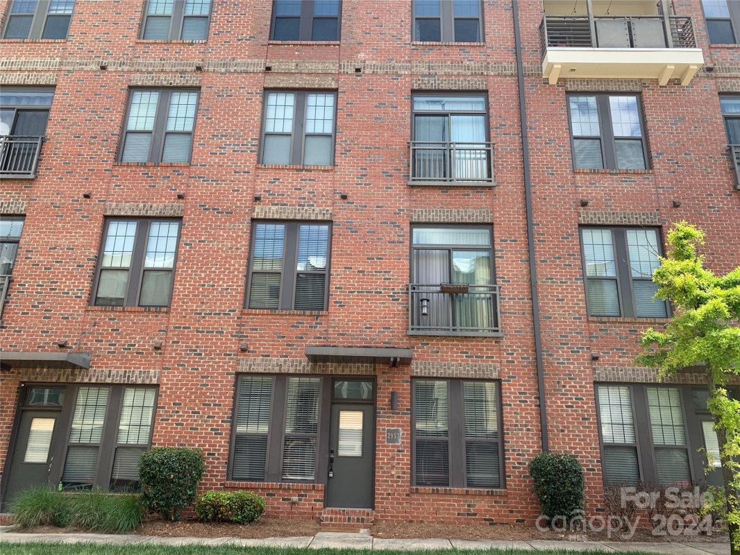 2957 Textile Way