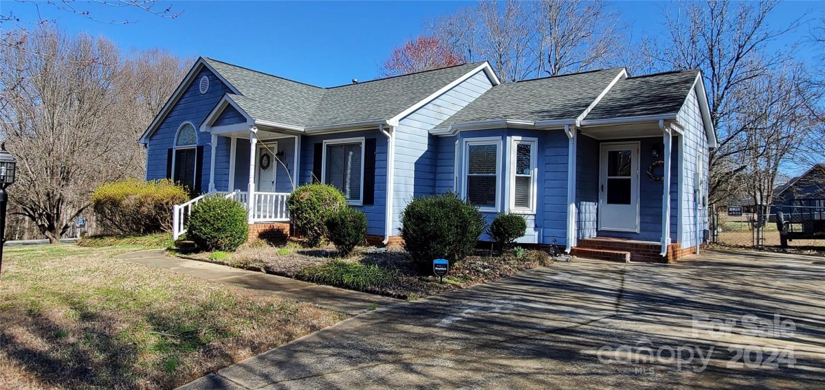 103 Weeping Willow Way