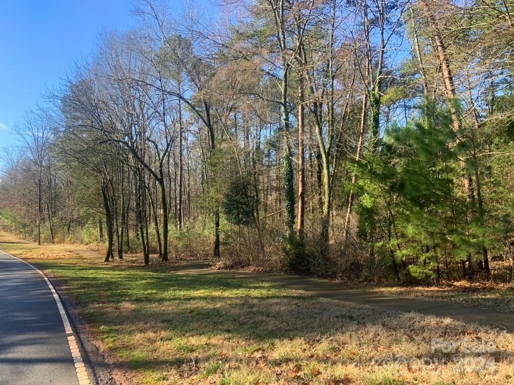 8807 Island Point Road 123