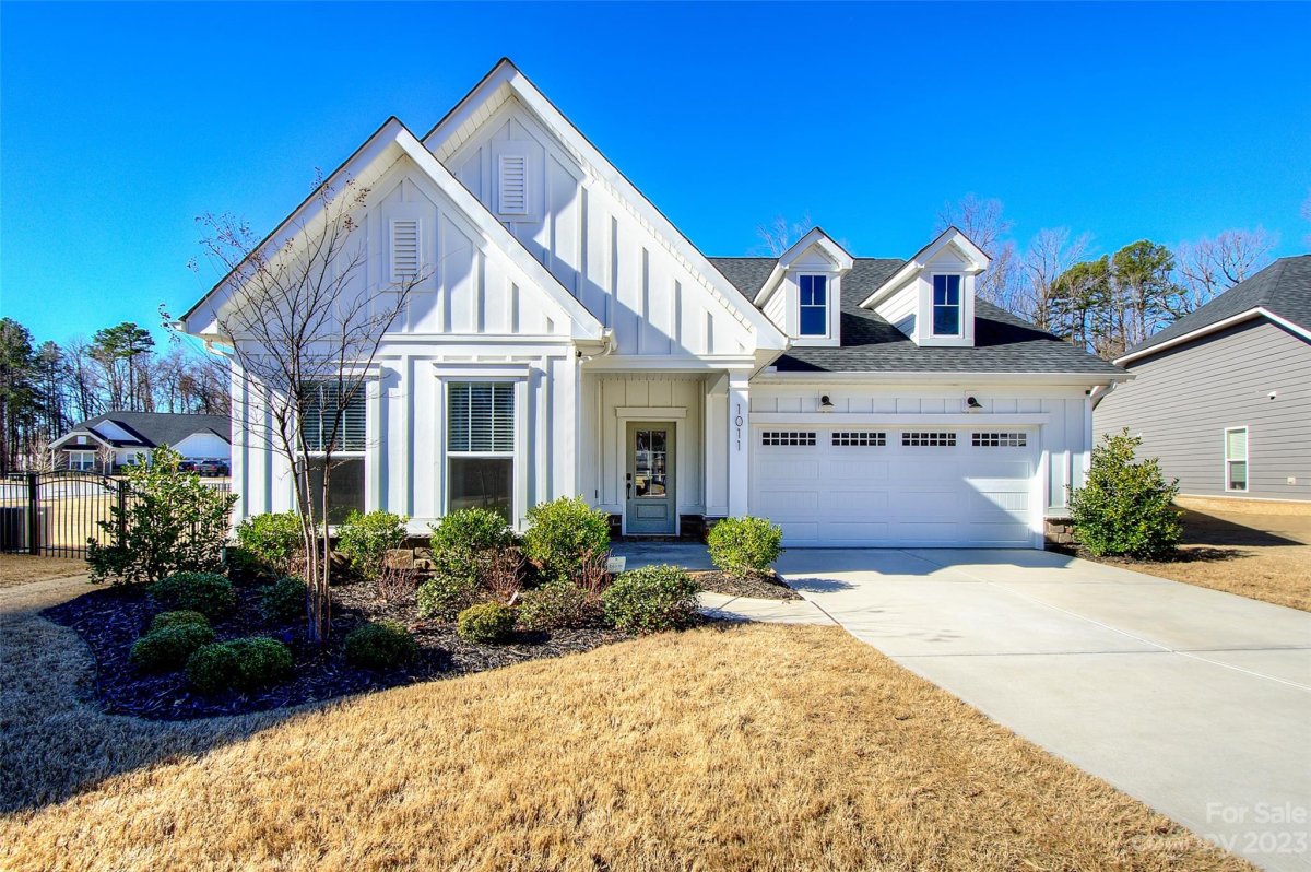 1011 Moose Trail