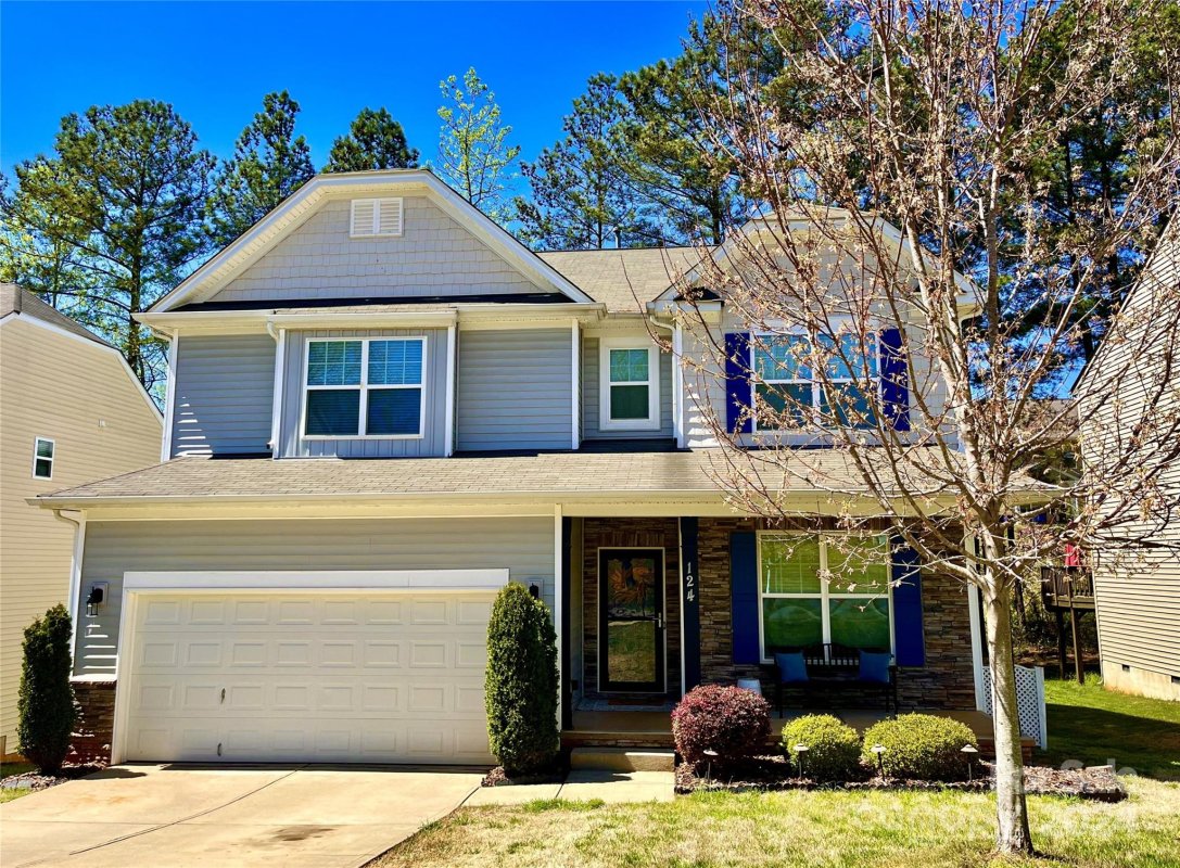 124 Carolinian Drive