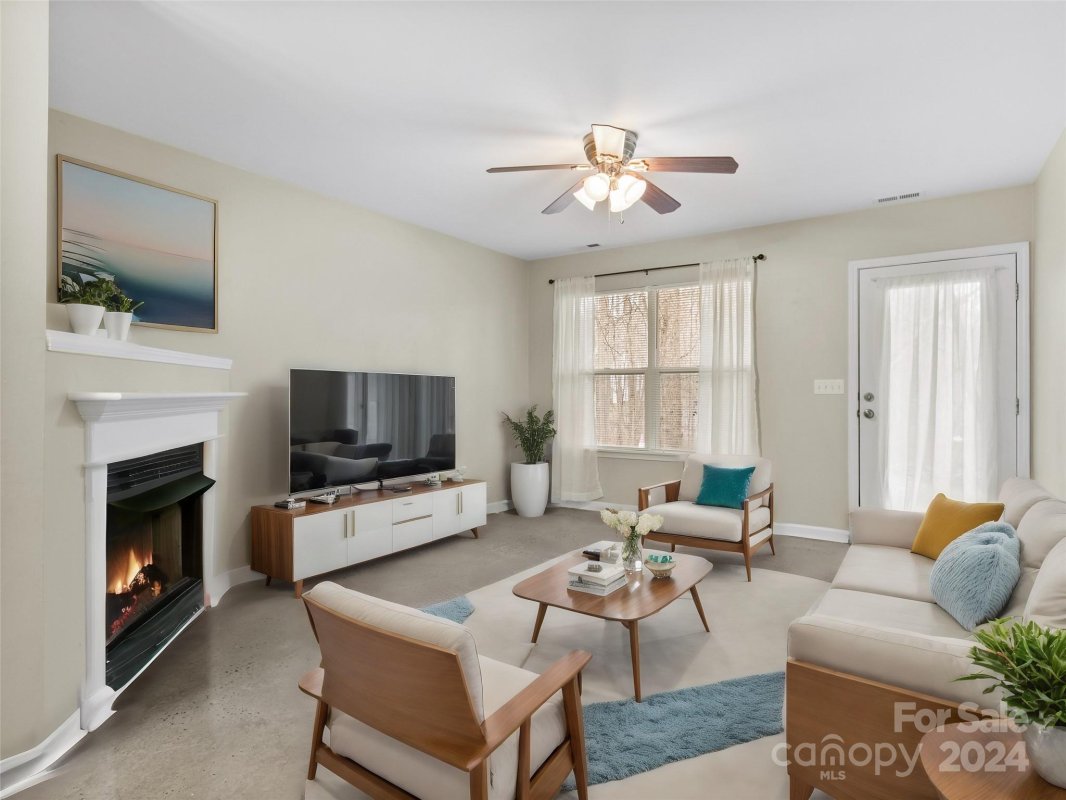 36 Queen Road D