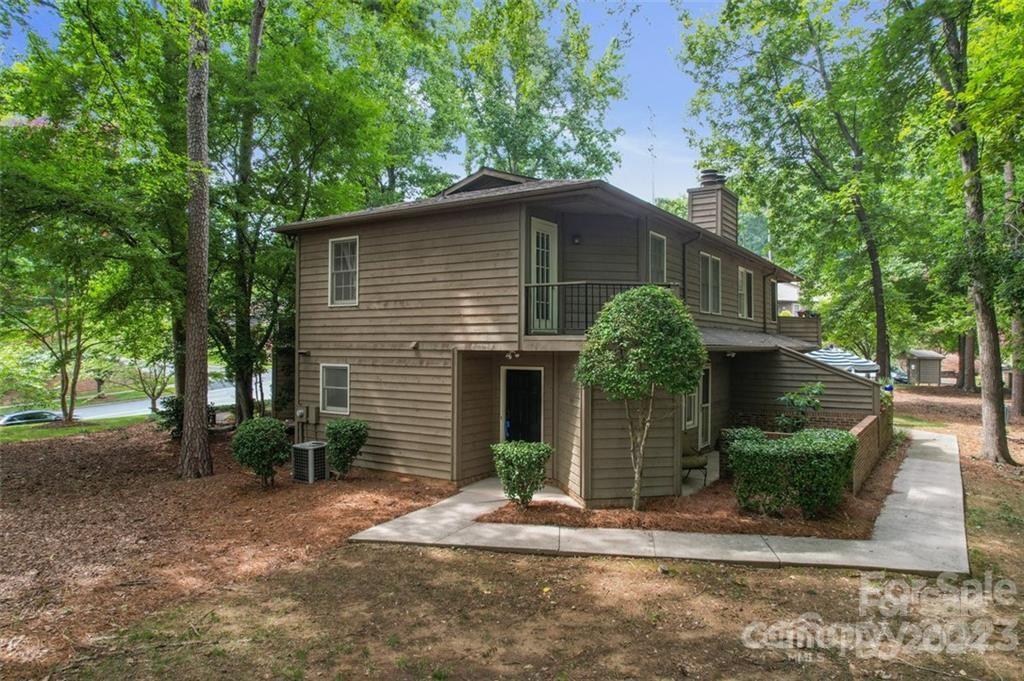 3435 Colony Crossing Drive