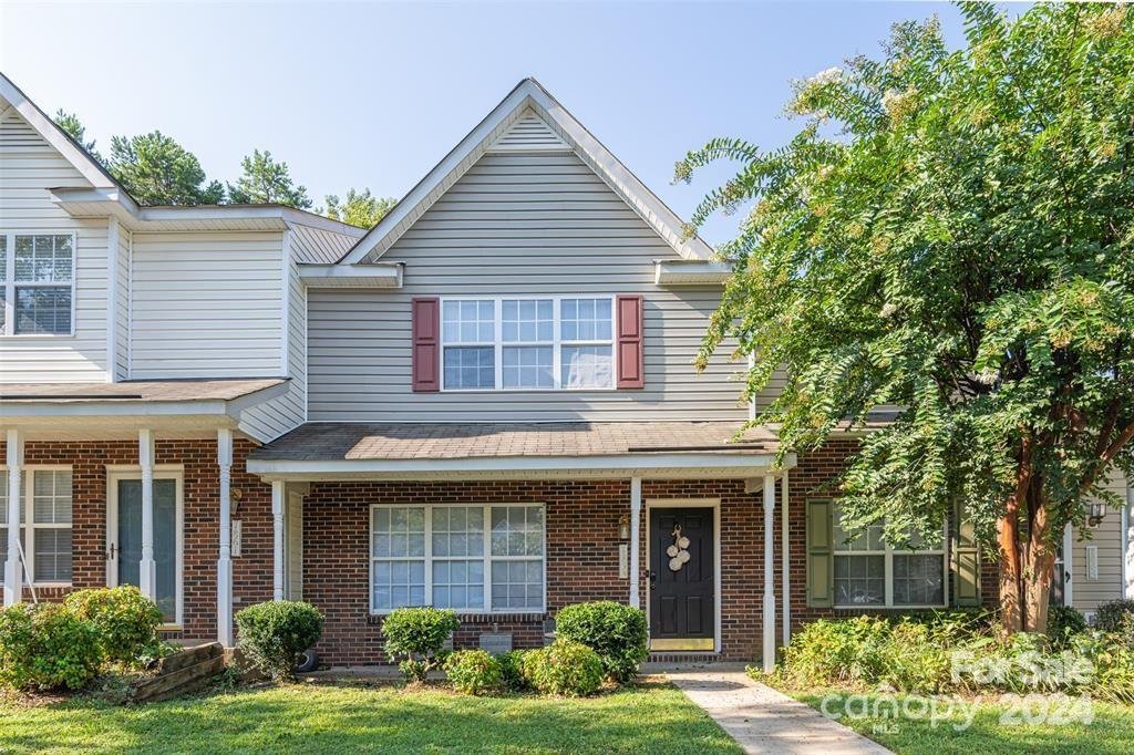 7863 Petrea Lane