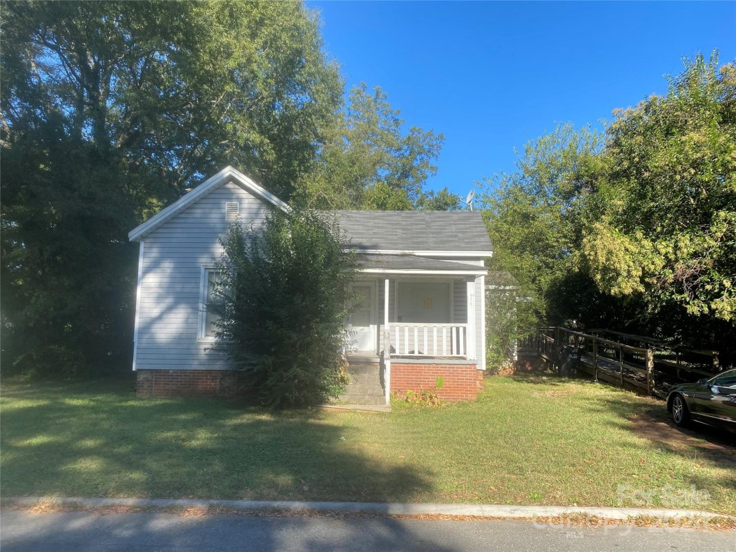 214 Lander Street