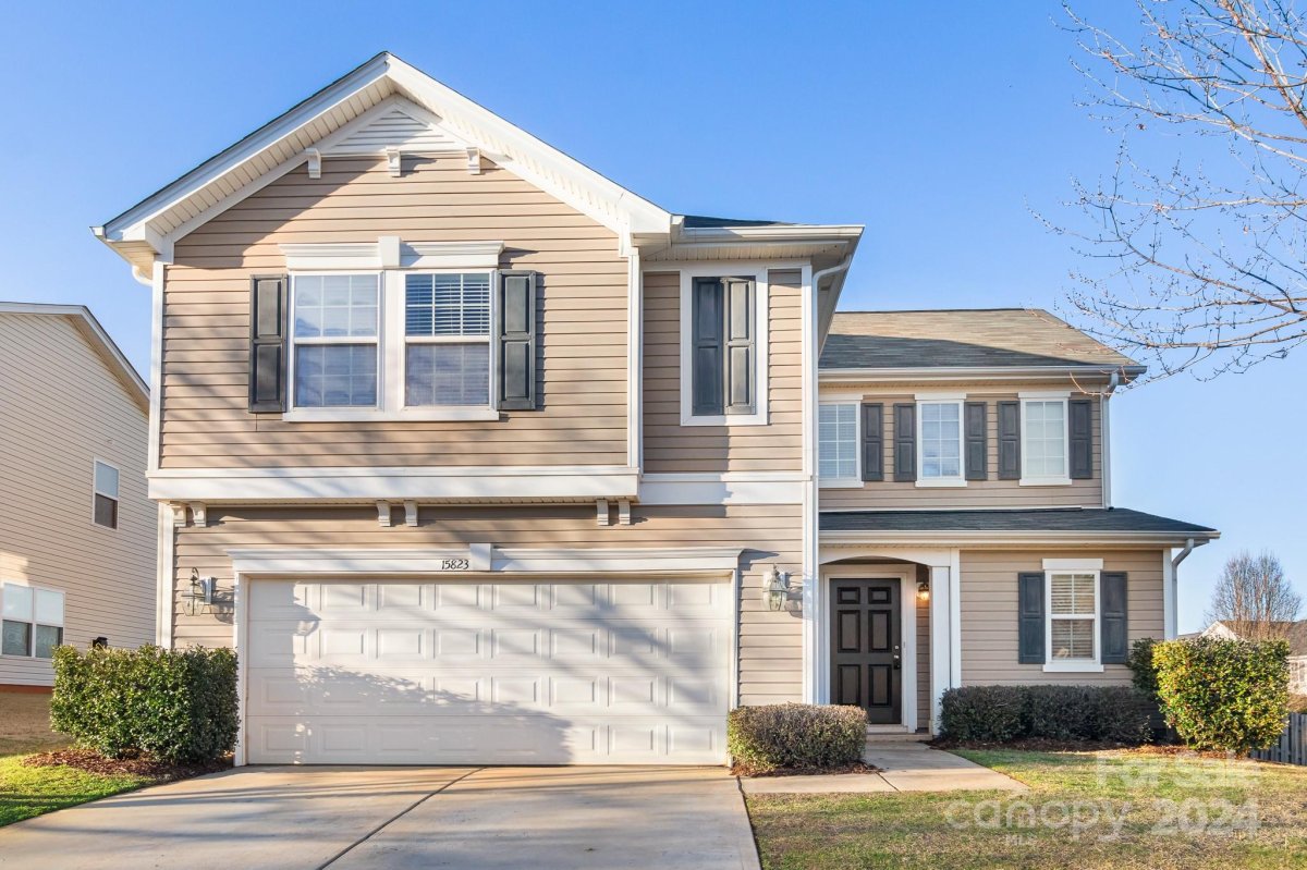 15823 Normans Landing Drive