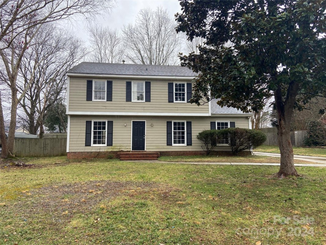 7315 Palmetto Court