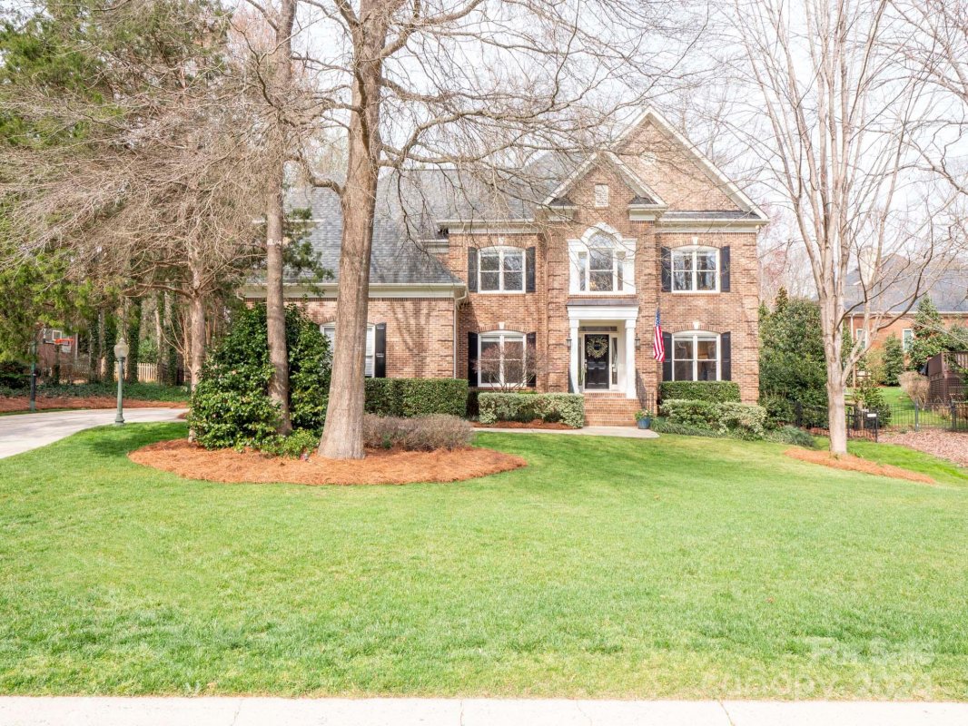 3313 Fawn Hill Road
