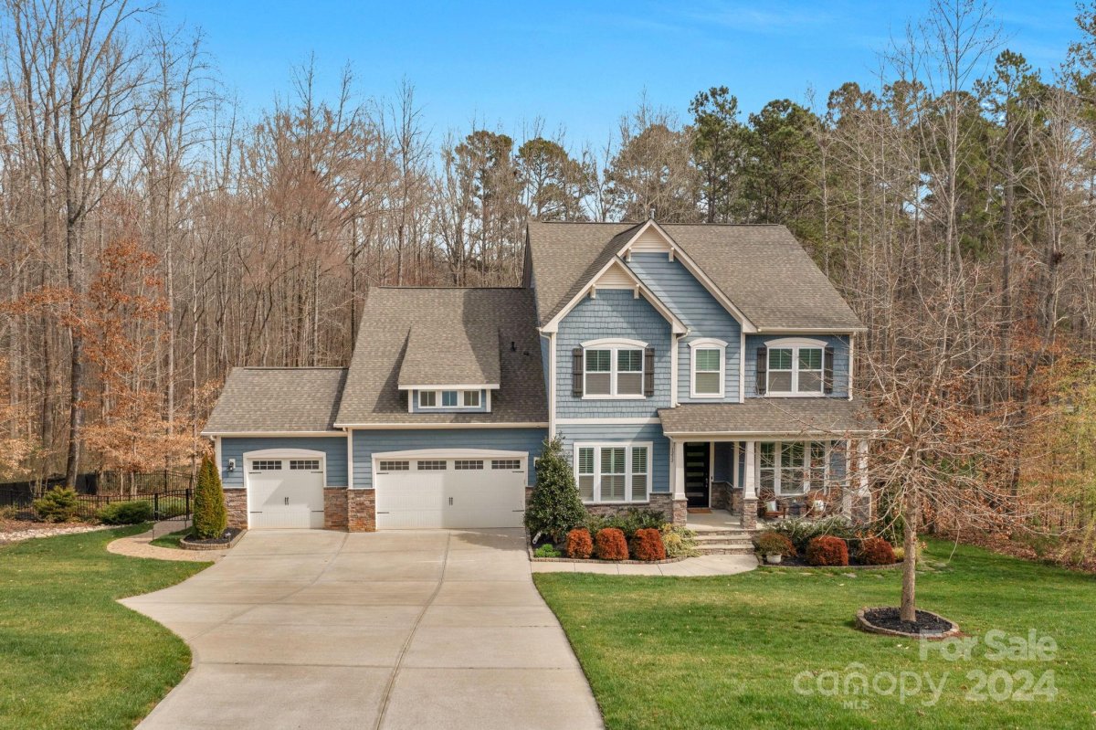 1232 Crofton Drive
