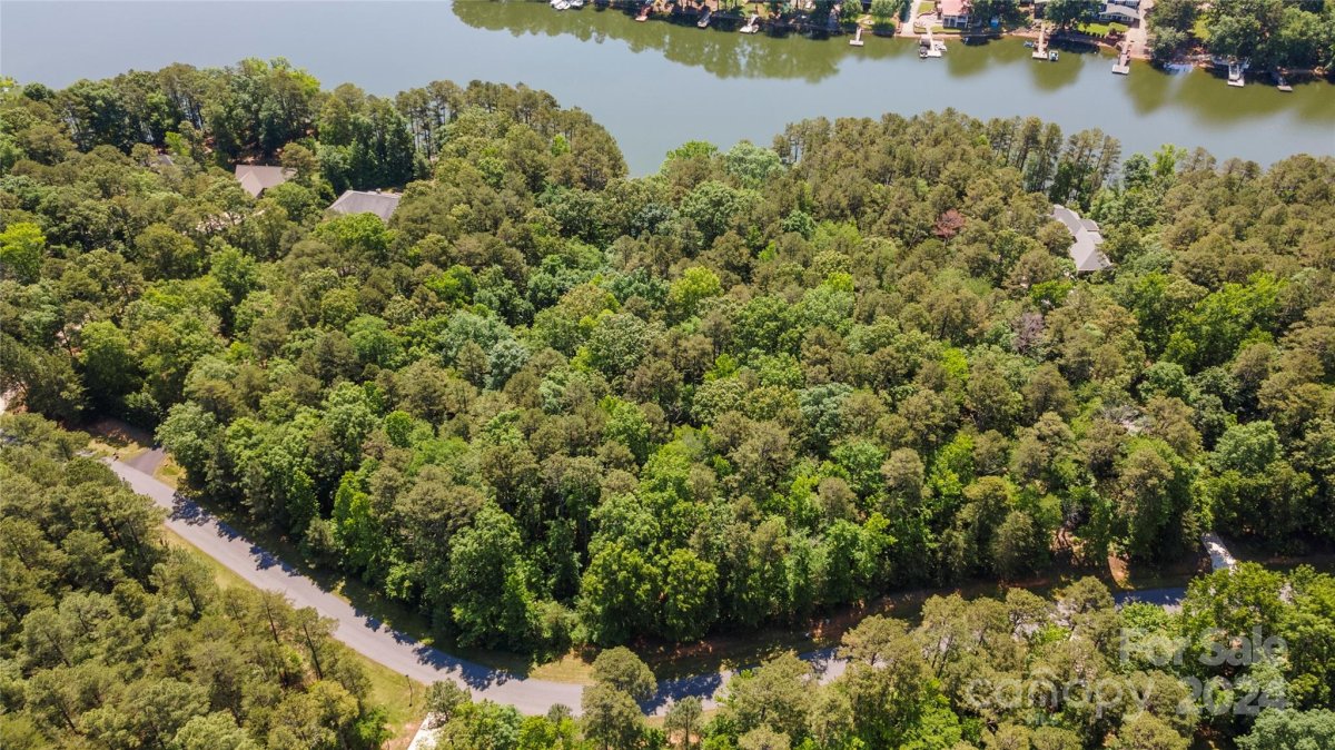 1026 Emerald Bay Drive