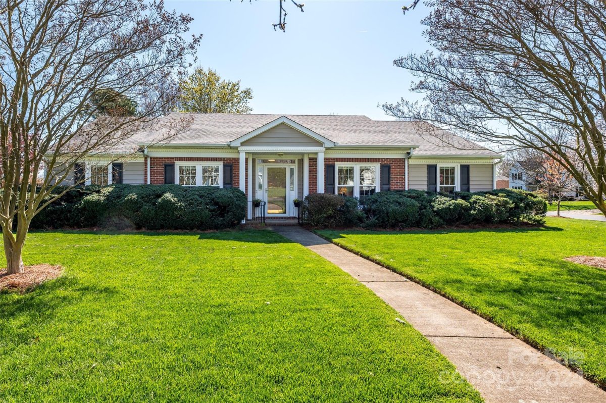 12200 Parks Farm Lane